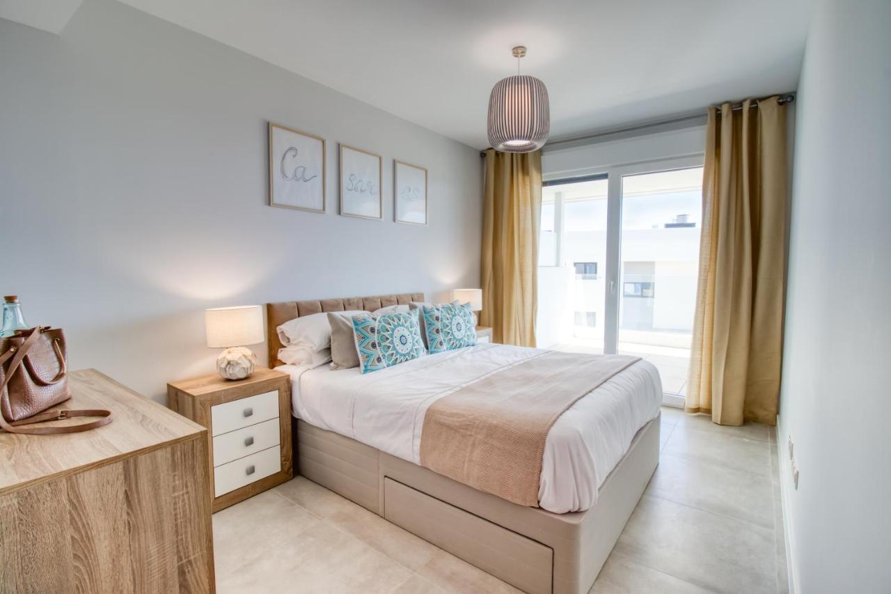 קסרס Newly Constructed 2 Bed Apartment With Sea Views מראה חיצוני תמונה
